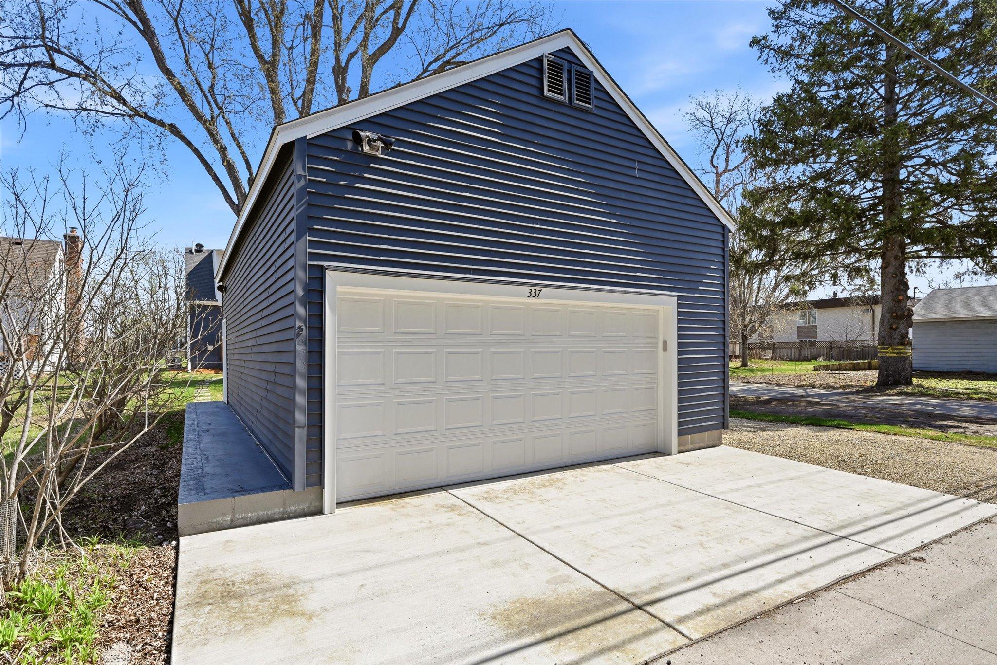 3370 Library Lane St. Louis Park, MN 55426 - Photo 11 of 56