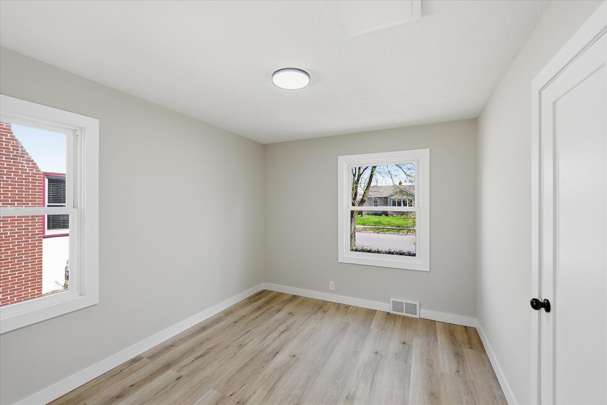 3370 Library Lane St. Louis Park, MN 55426 - Photo 32 of 56