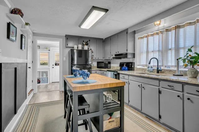 $287,000 | 909 West 1st Street, Dickson, TN 37055