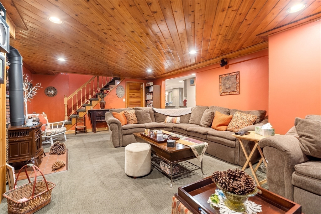 46 Nell Road Revere, MA 02151 - Photo 17 of 33 Gallery Image 17