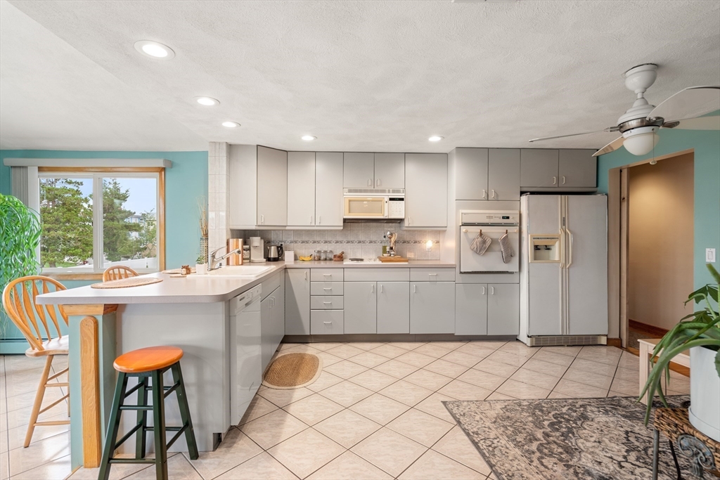 46 Nell Road Revere, MA 02151 - Photo 4 of 33 Gallery Image 4