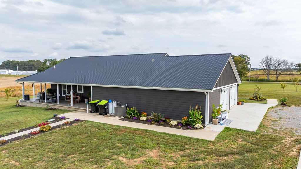 3761 S Road Cadiz, KY 42211 - Photo 12 of 63