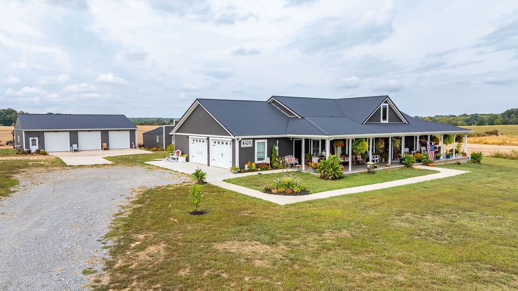 3761 S Road Cadiz, KY 42211 - Photo 2 of 63