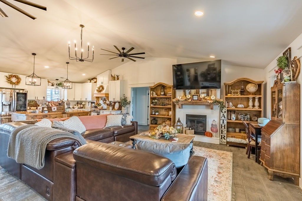 3761 S Road Cadiz, KY 42211 - Photo 21 of 63