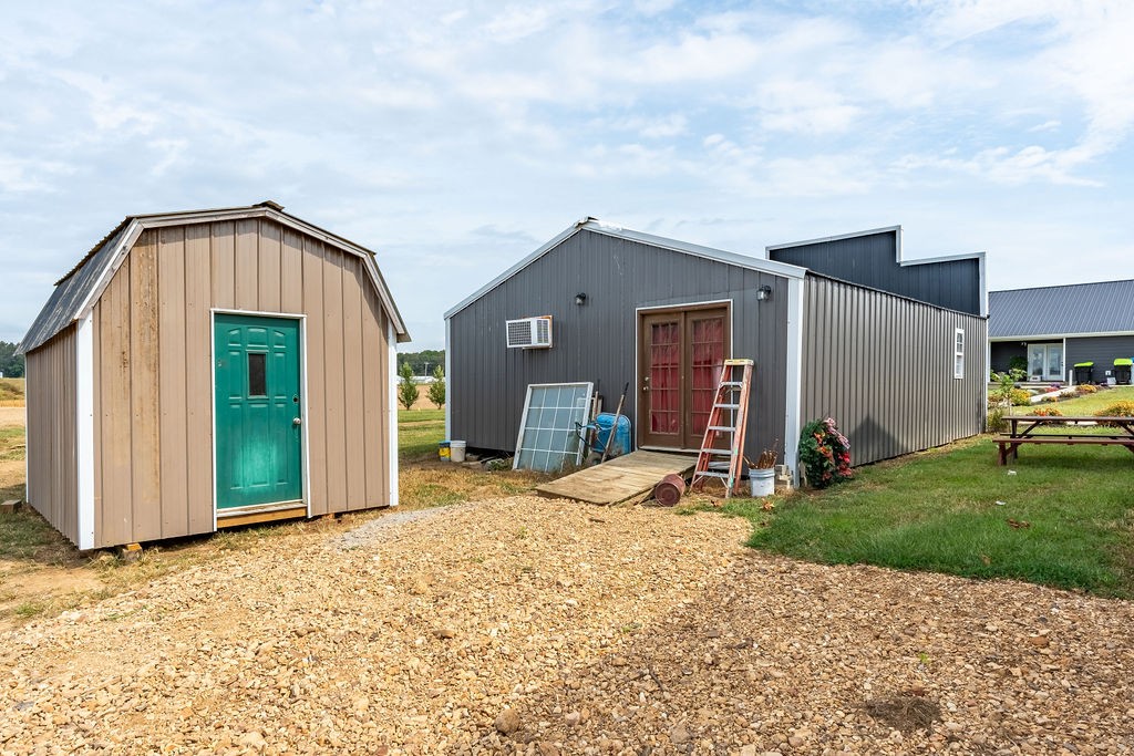 3761 S Road Cadiz, KY 42211 - Photo 58 of 63