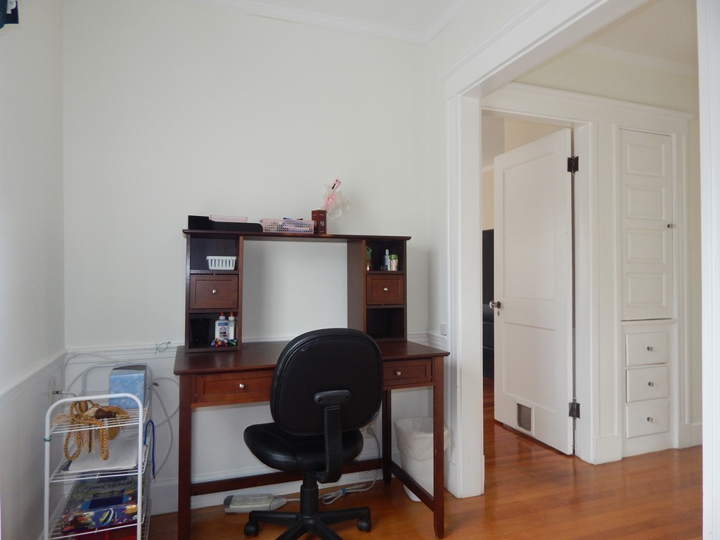 72 Edgemere Road Quincy, MA 02169 - Photo 11 of 21 Gallery Image 11