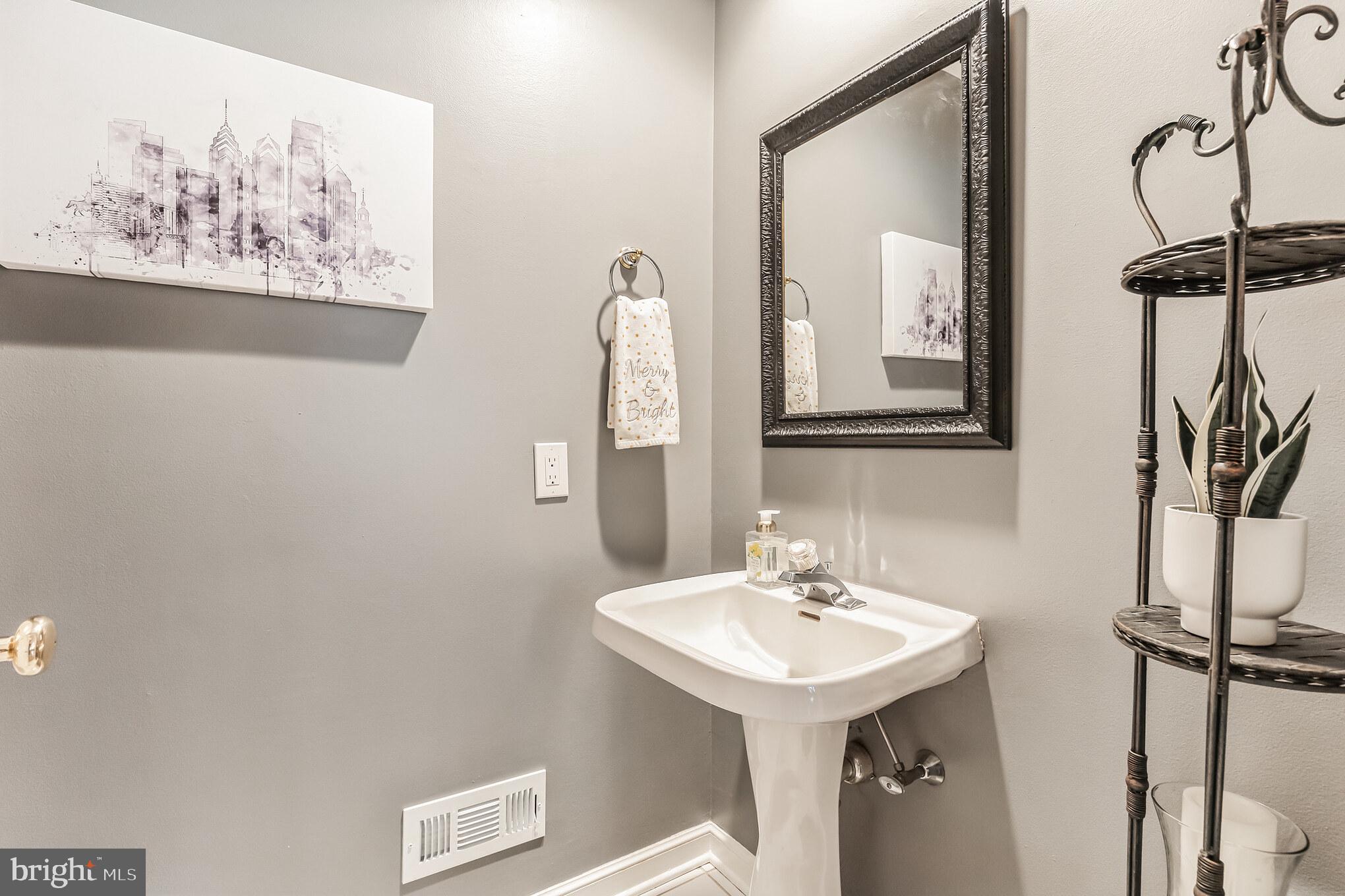 1114 Greystone Road Ambler, PA 19002 - Photo 14 of 32