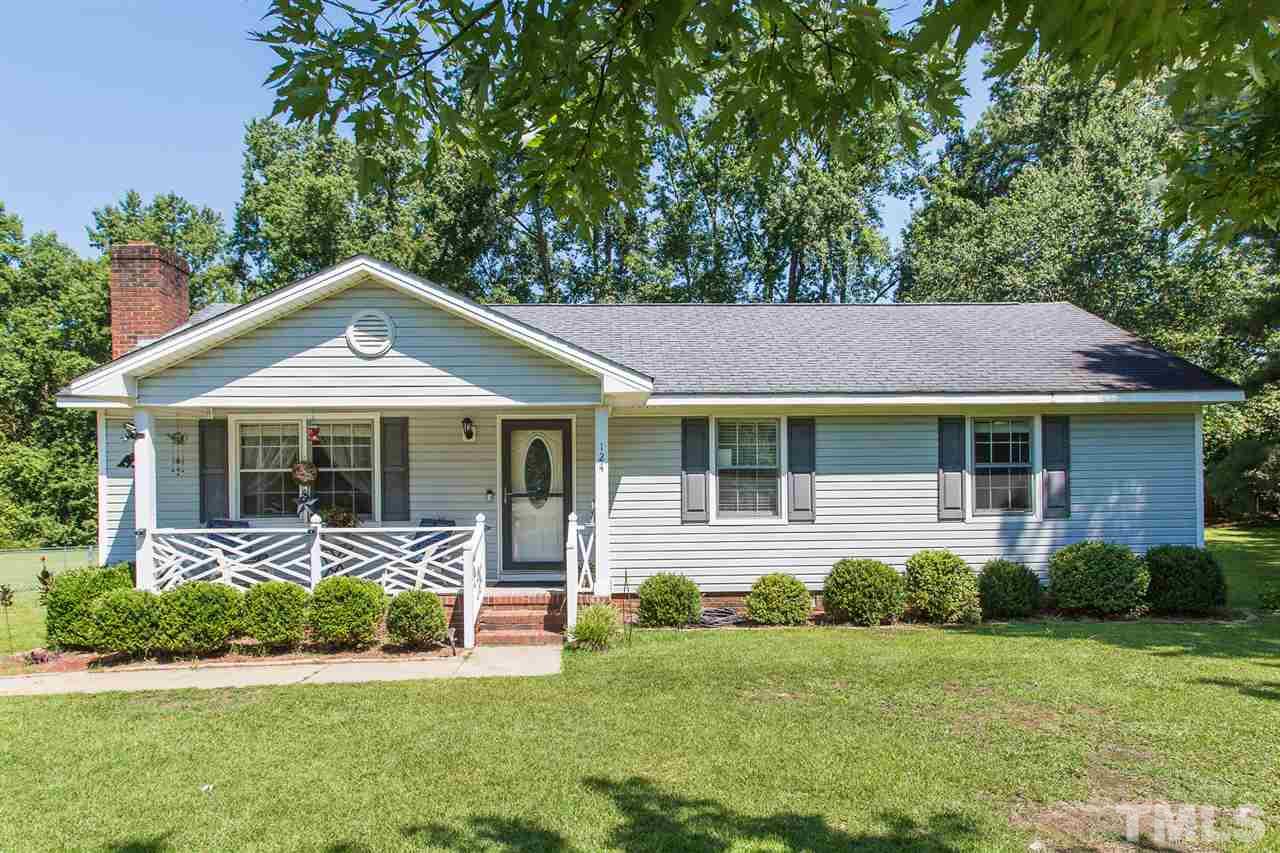 124 Rochelle Place Selma, NC 27576 - Photo 1 of 29 Gallery Image 1