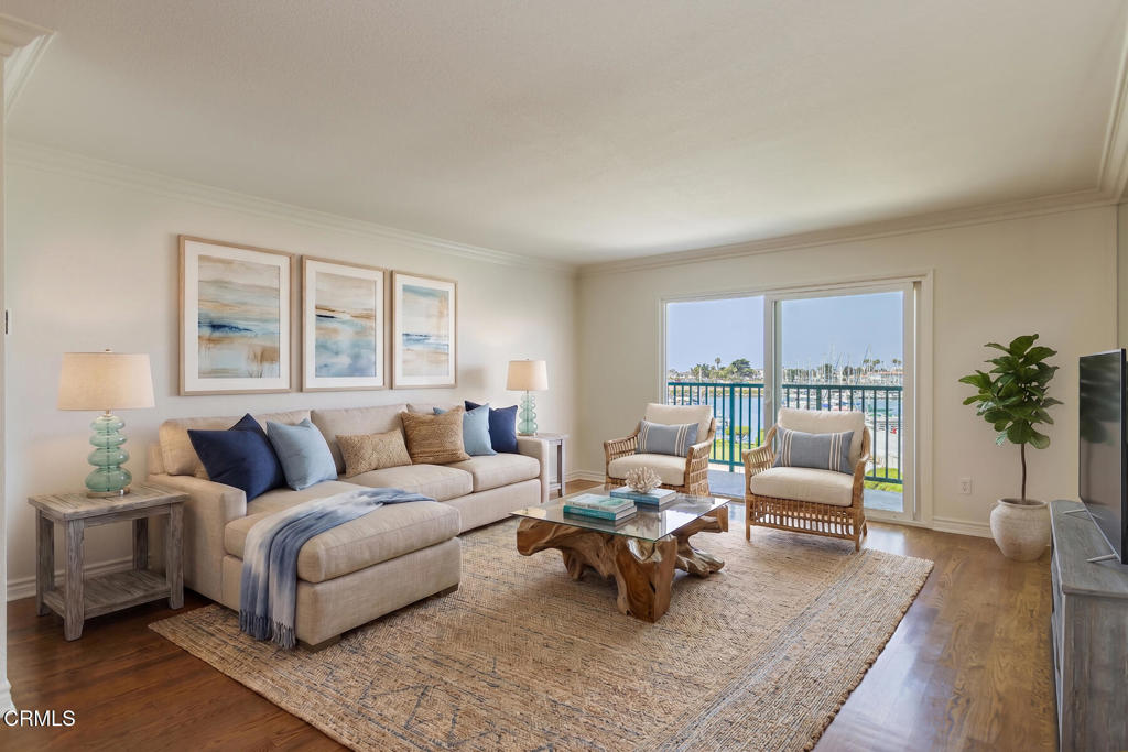 3101 Peninsula Road, Unit 218 Oxnard, CA 93035 - Photo 3 of 34 3101PeninsulaRd218-21-VS (1)