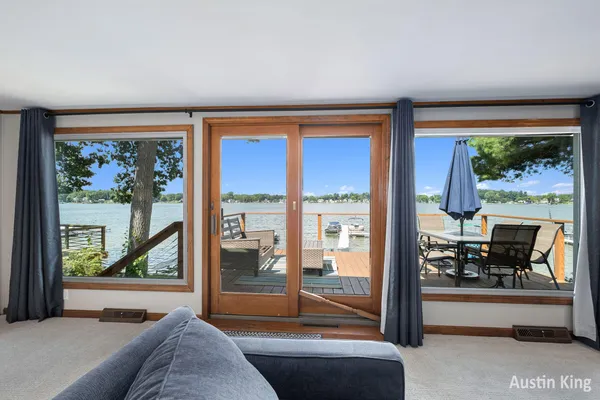 $799,876 | 7027 Goldenrod Avenue Northeast, Rockford, MI 49341