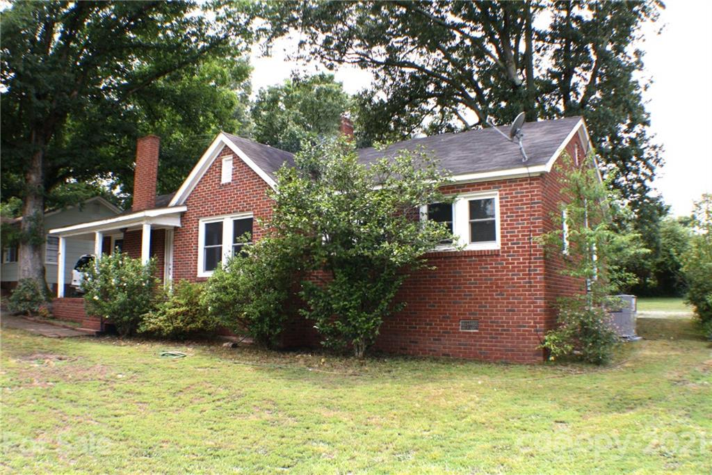 803 Ruth Avenue Kannapolis, NC 28083 - Photo 2 of 15 Gallery Image 2