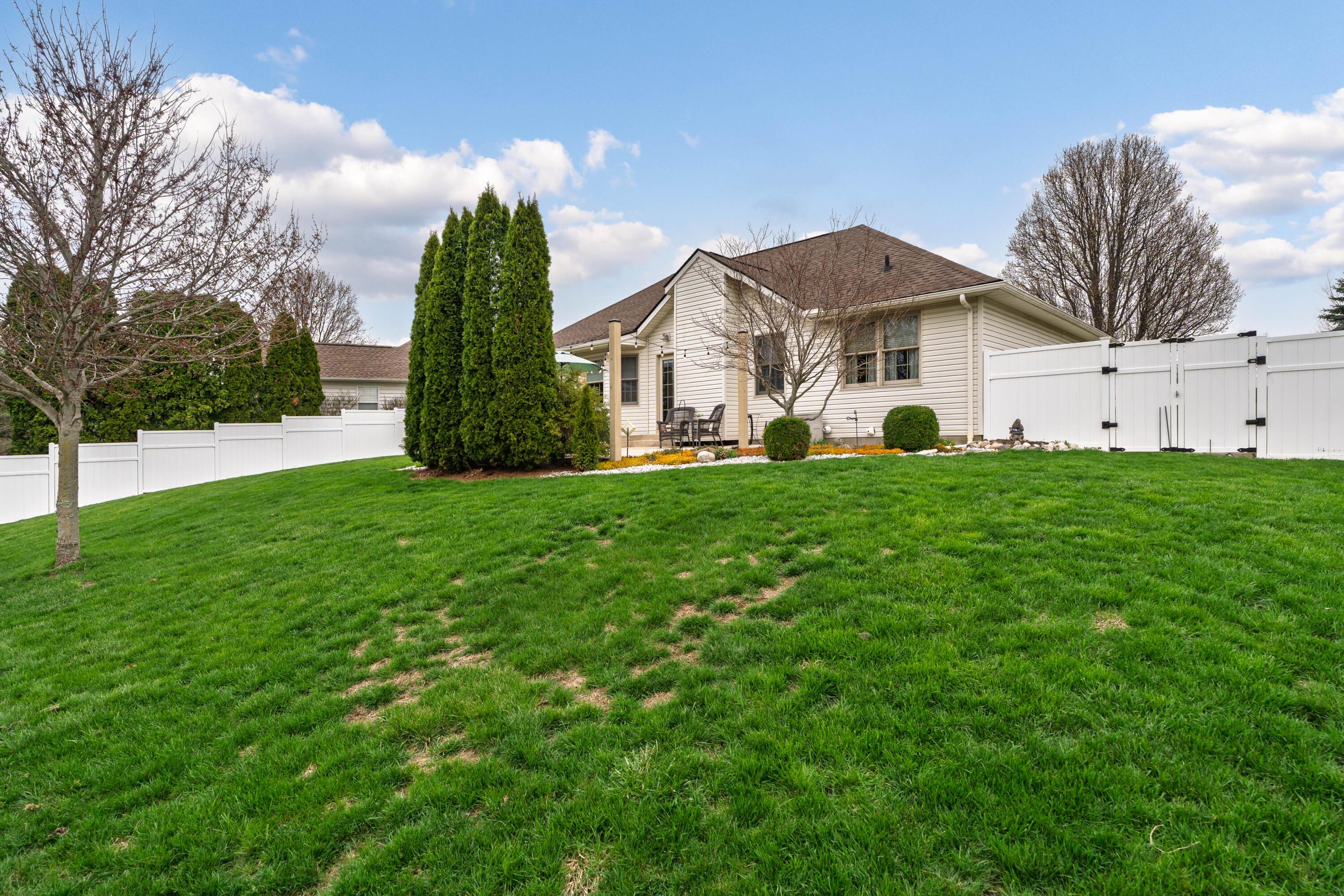 1007 Ridge Drive Circleville, OH 43113 - Photo 39 of 46 1007 Ridge Dr_40