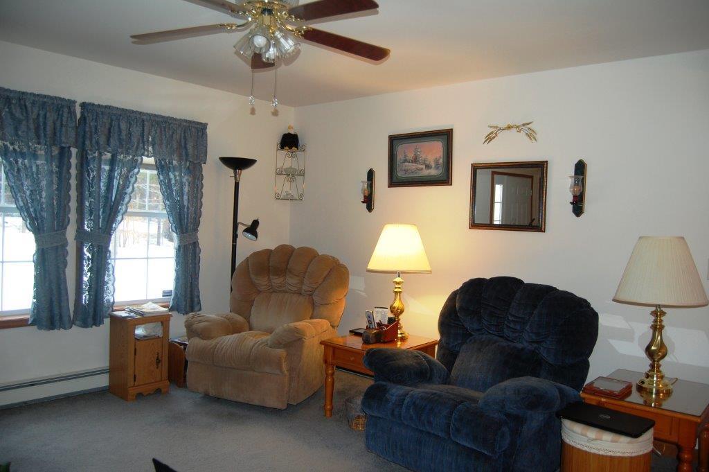 85 Stanley Road Readfield, ME 04355 - Photo 3 of 28 LIVING ROOM