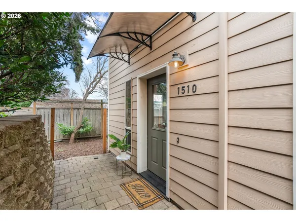 $585,000 | 1510 Lincoln Street, Hood River, OR 97031