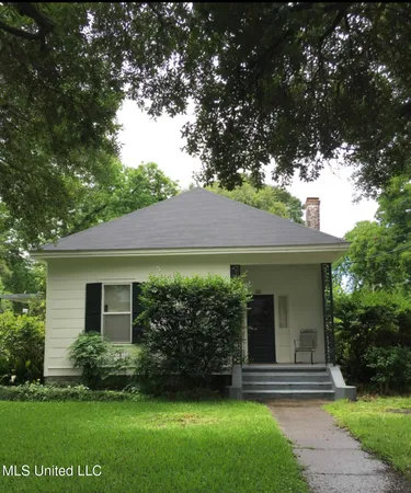 $185,000 | 100 Linden Street, Vidalia, LA 71373
