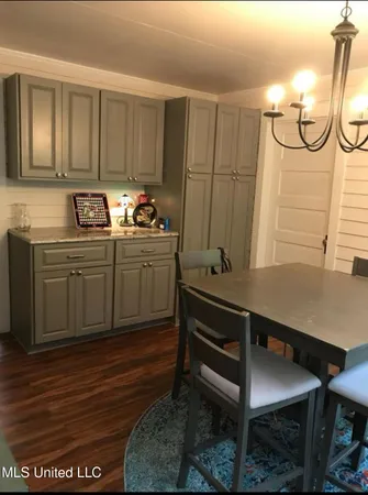 $185,000 | 100 Linden Street, Vidalia, LA 71373