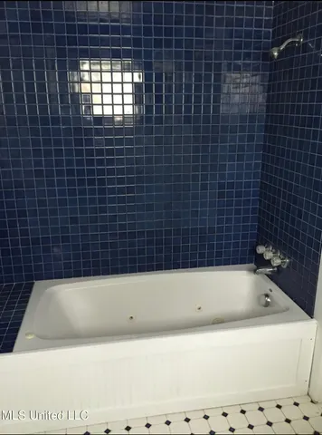 $185,000 | 100 Linden Street, Vidalia, LA 71373