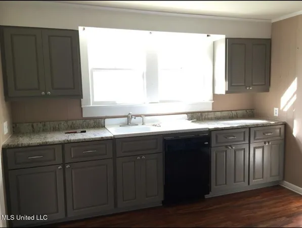 $185,000 | 100 Linden Street, Vidalia, LA 71373