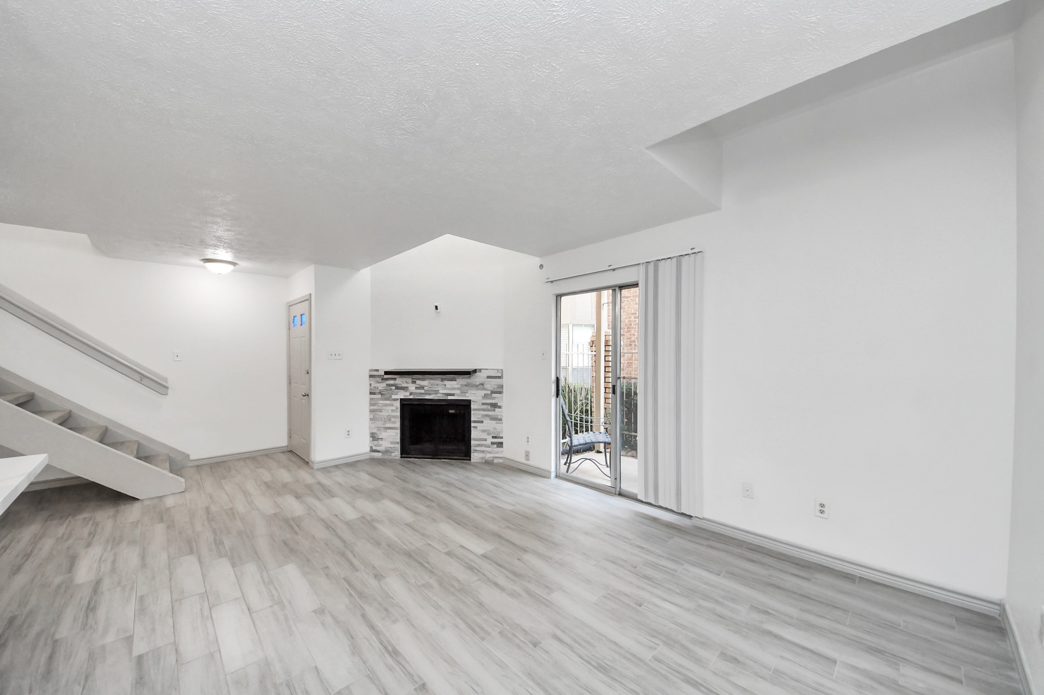 1515 Sandy Springs Road, Unit 1202 Houston, TX 77042 - Photo 42 of 43 Gallery Image 42