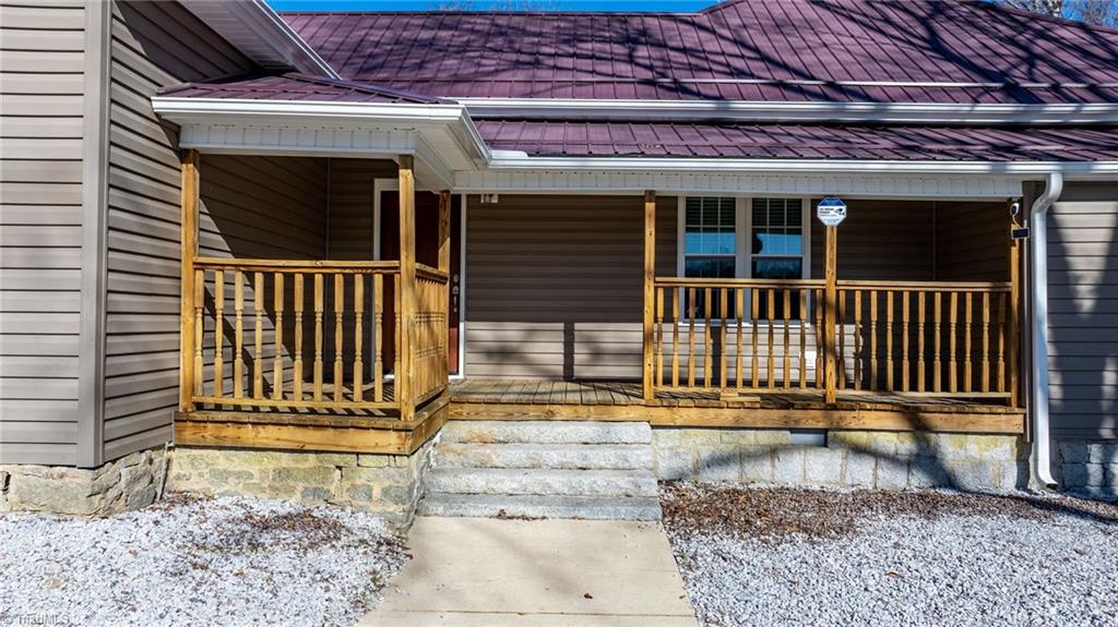 845 Linville Road Mount Airy, NC 27030 - Photo 2 of 29