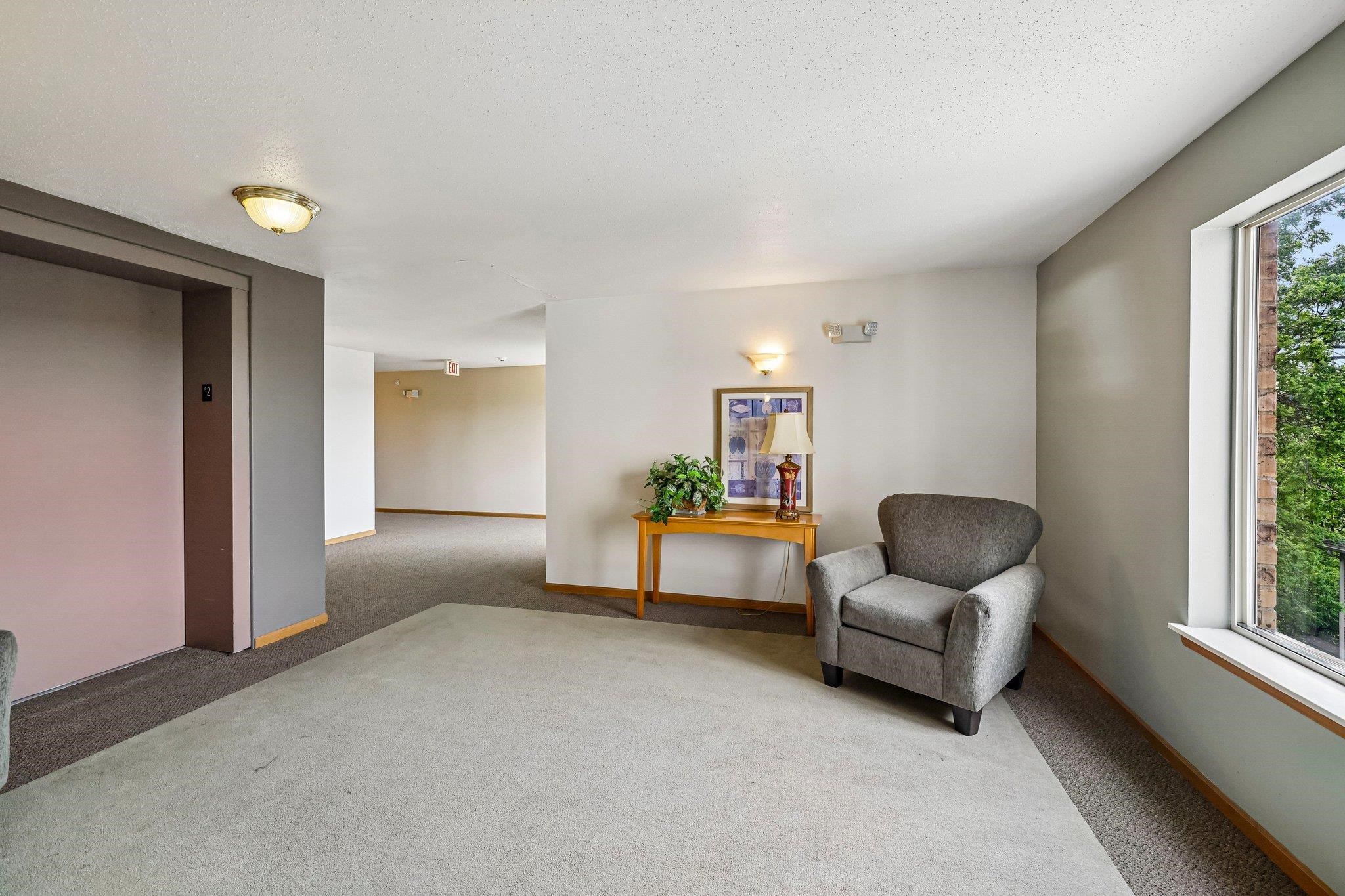 7203 Mid Town Road, Unit 212 Madison, WI 53719 - Photo 13 of 37