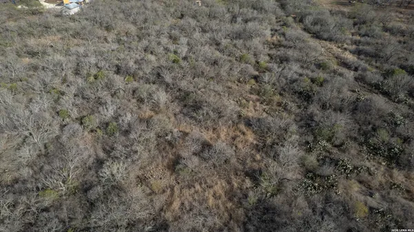 $265,000 | 2806 U.S. Highway 83, Uvalde, TX 78801