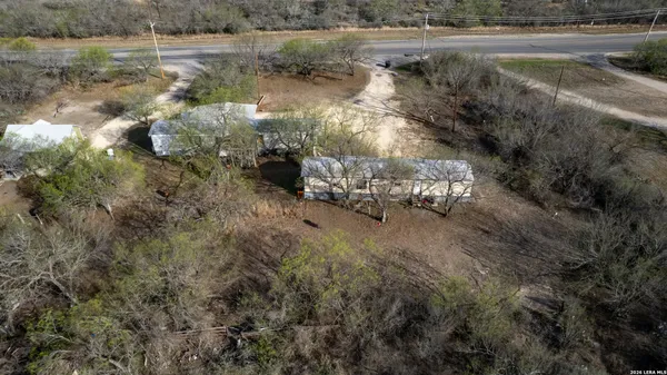 $265,000 | 2806 U.S. Highway 83, Uvalde, TX 78801