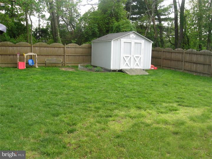 440 Colts Run Road Williamstown, NJ 08094 - Photo 20 of 23 Back Yard
