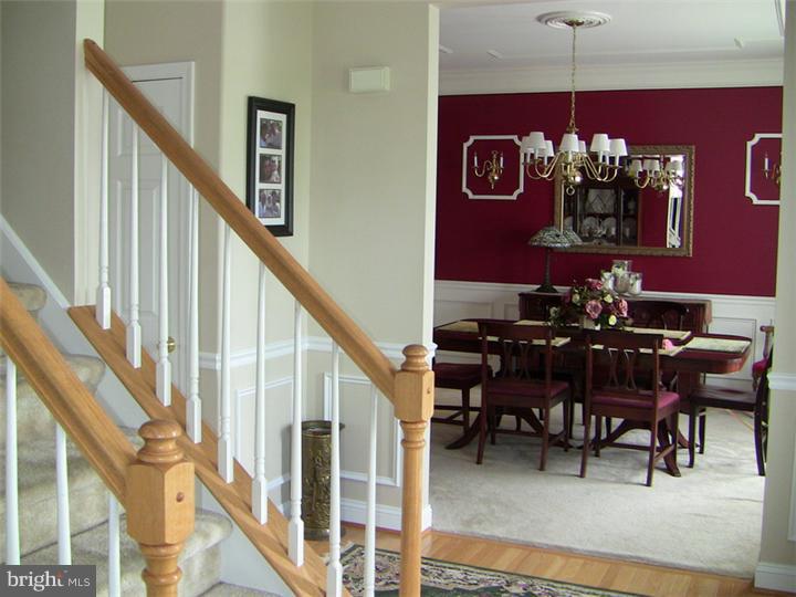 440 Colts Run Road Williamstown, NJ 08094 - Photo 10 of 23 Foyer