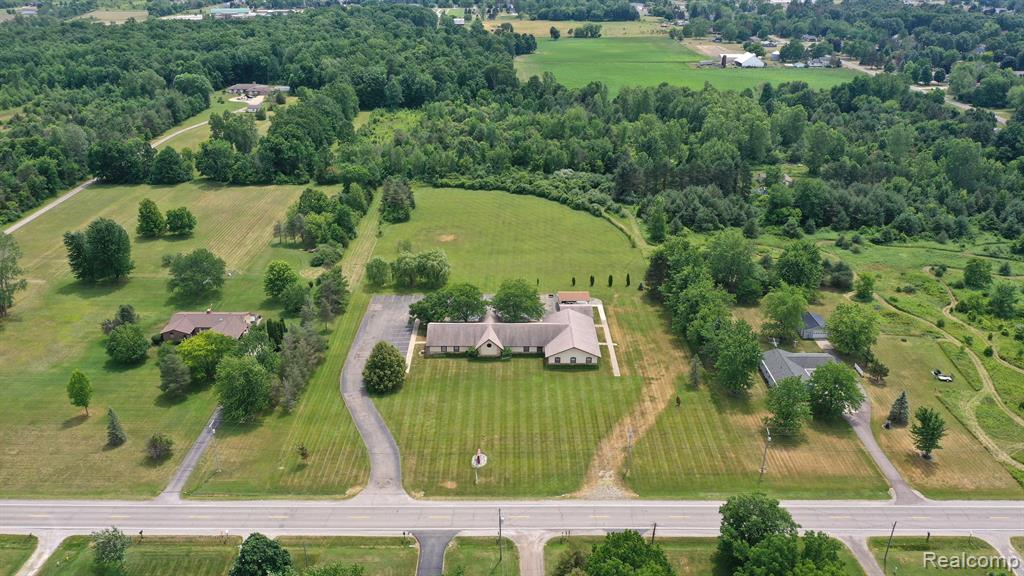 8163 Coldwater Road Flushing, MI 48433 - Photo 62 of 65