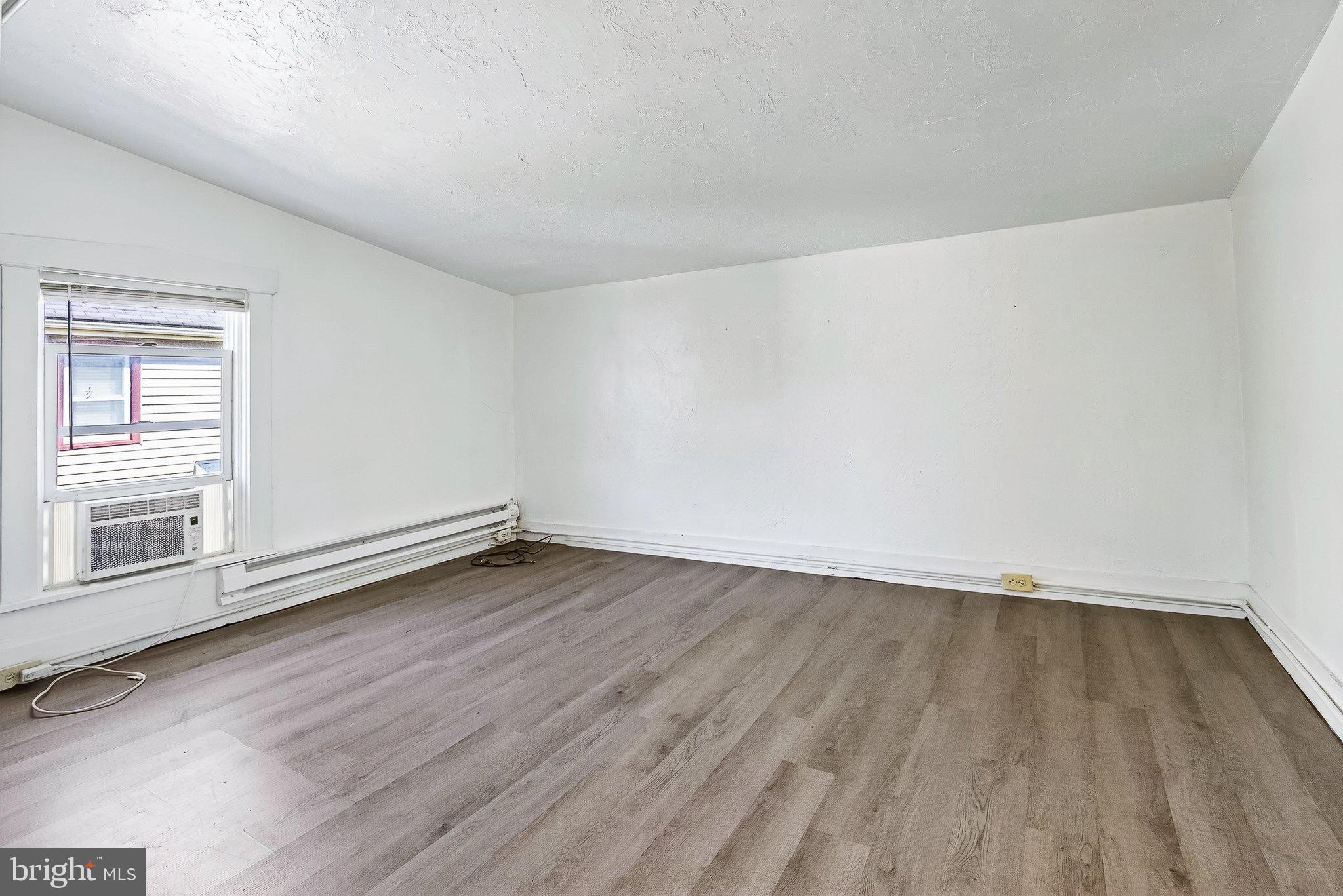 169 West Broad Street Salunga, PA 17538 - Photo 16 of 39 Gallery Image 16