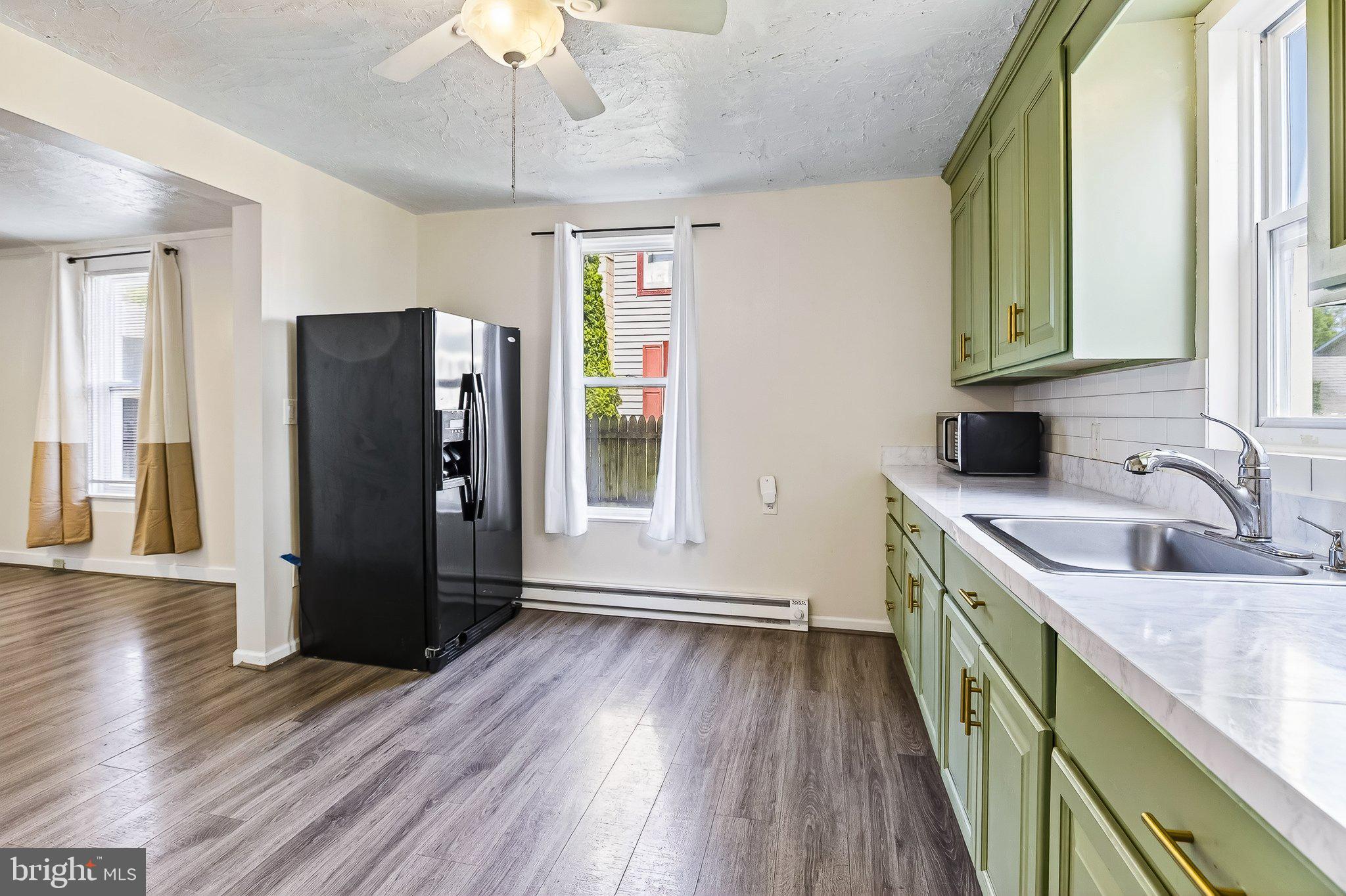 169 West Broad Street Salunga, PA 17538 - Photo 10 of 39 Gallery Image 10