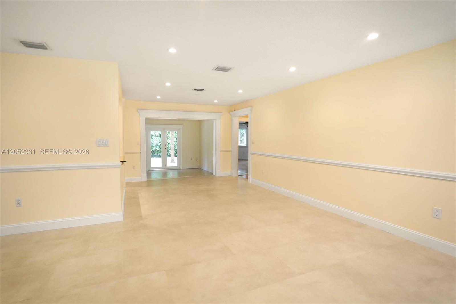 8870 Southwest 86th Street Miami, FL 33173 - Photo 22 of 44