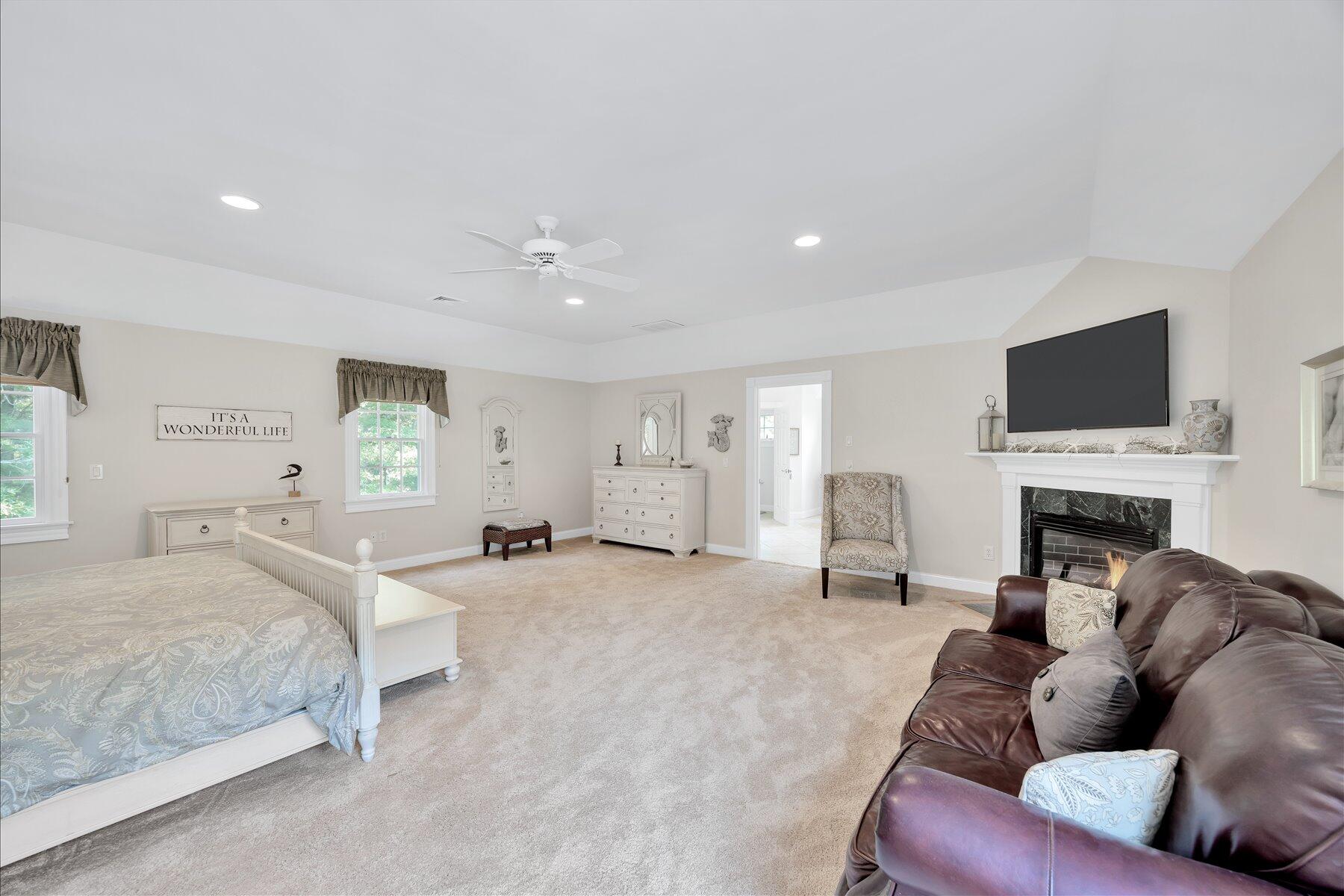72 Highwood Way Mashpee, MA 02649 - Photo 18 of 39 mls18
