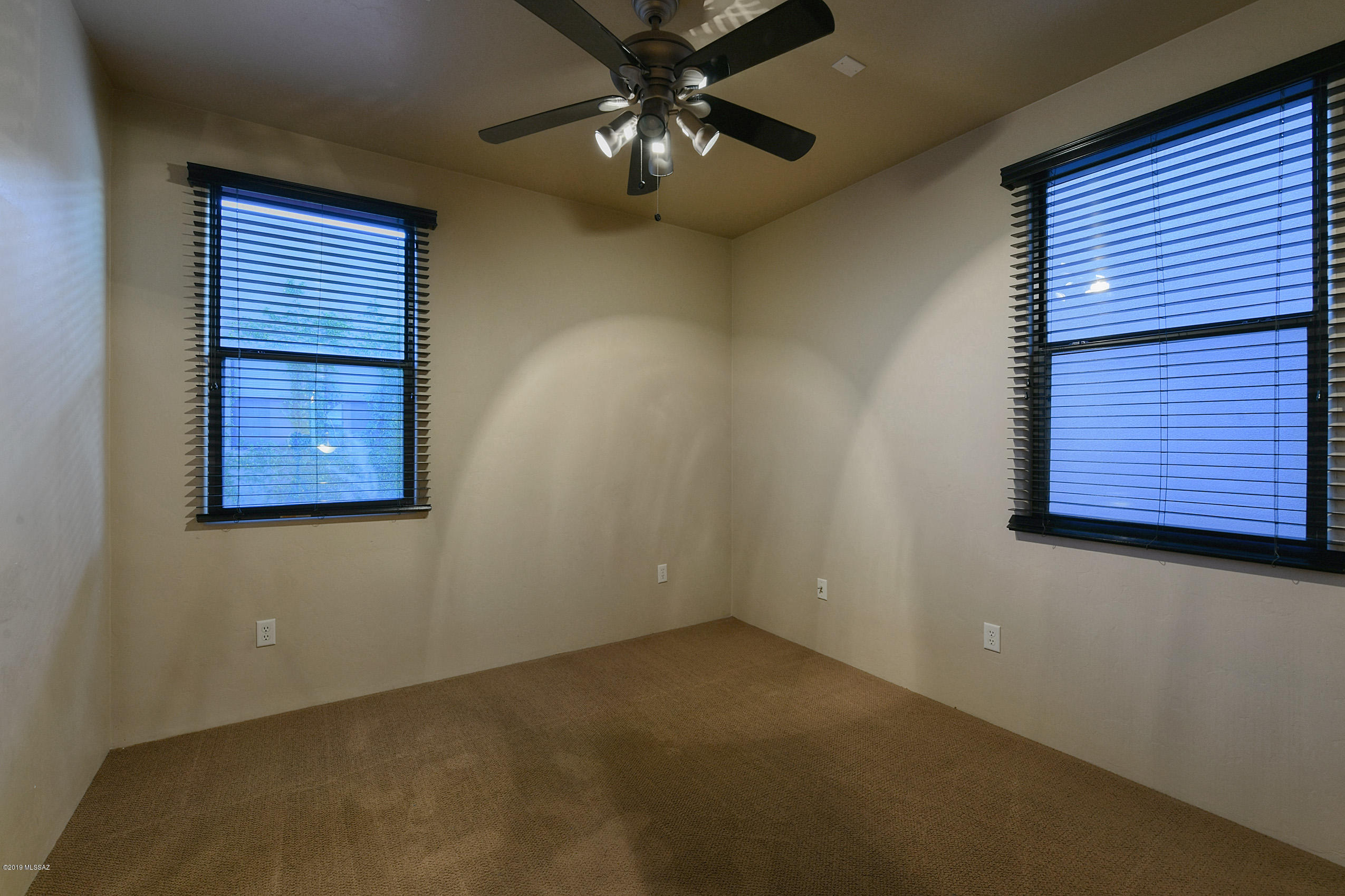 312 East Croydon Park Road Tucson, AZ 85704 - Photo 15 of 33