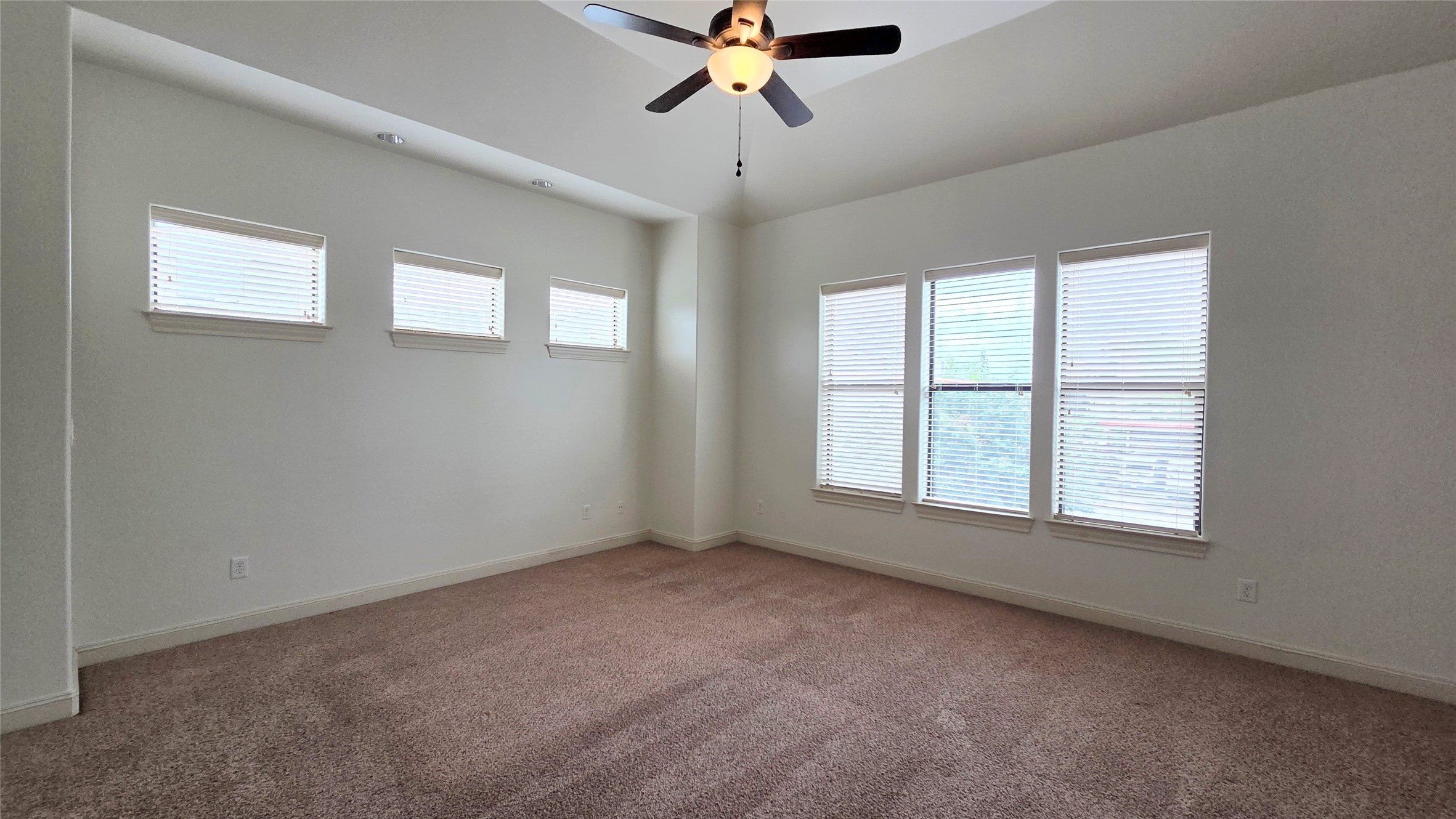 5321 Inker Street Houston, TX 77007 - Photo 14 of 20