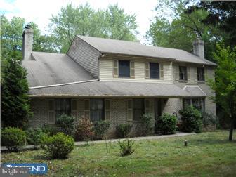 930 Davis Grove Road Horsham, PA 19044 - Photo 1 of 4 Exterior Front