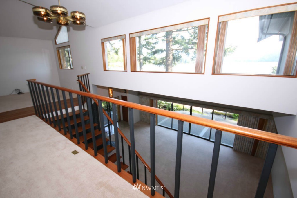 2343 North Shore Road Bellingham, WA 98226 - Photo 17 of 25 Gallery Image 17