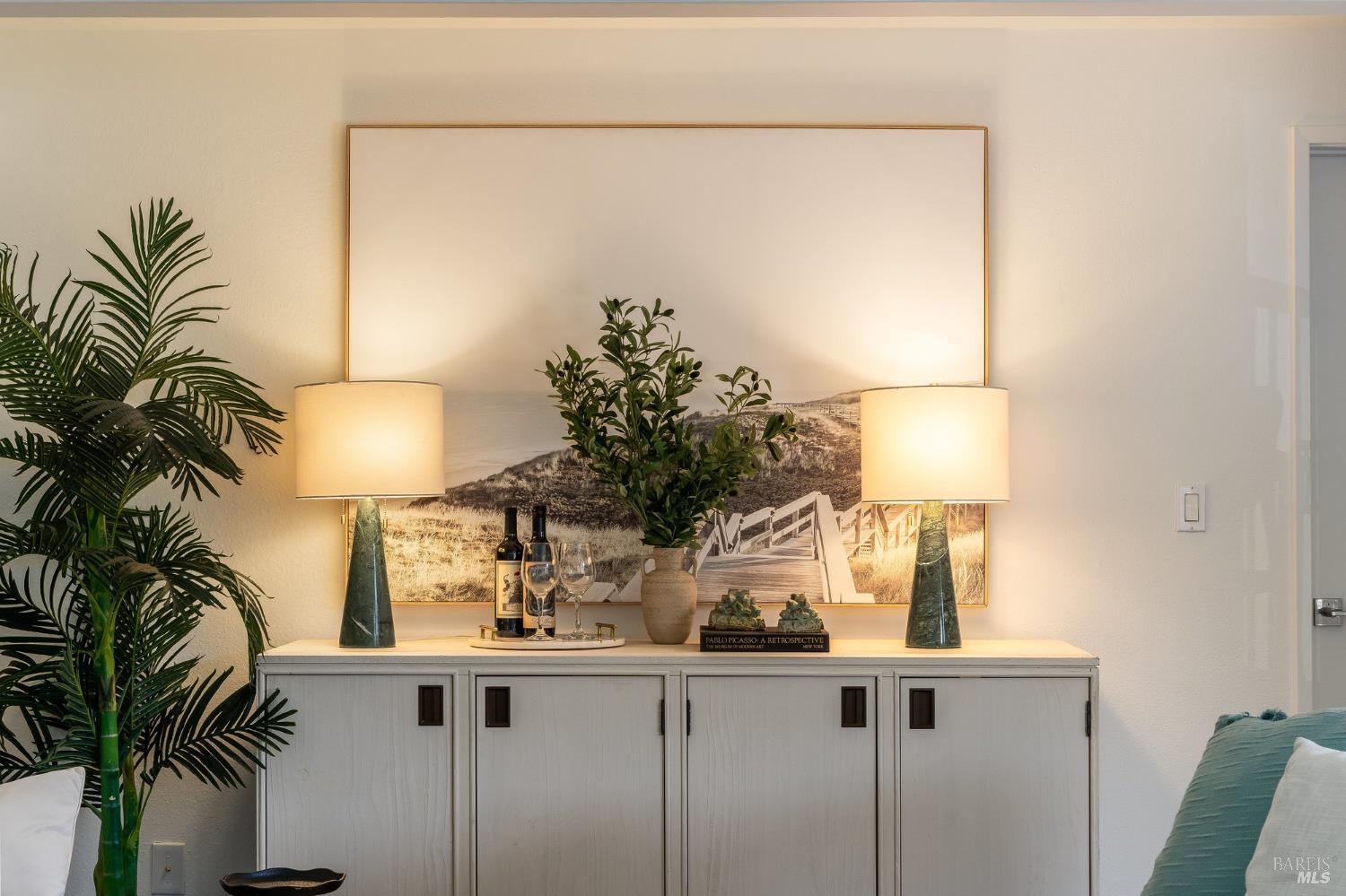 70 Stanford Way Sausalito, CA 94965 - Photo 7 of 55