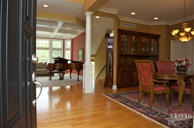 12501 Ernst Road Roanoke, IN 46783 - Photo 4 of 29
