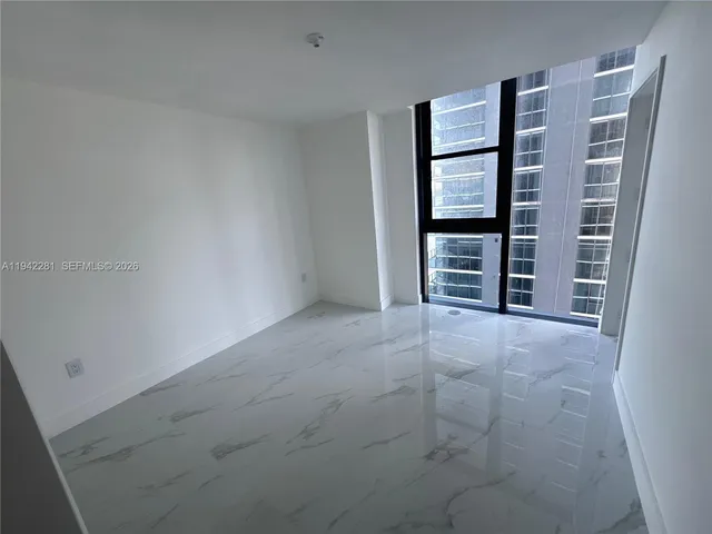 $3,200,000 | 700 Northeast 24th Street, Unit 907, Miami, FL 33137