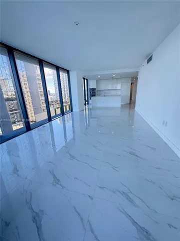 $3,200,000 | 700 Northeast 24th Street, Unit 907, Miami, FL 33137