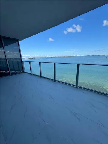 $3,200,000 | 700 Northeast 24th Street, Unit 907, Miami, FL 33137