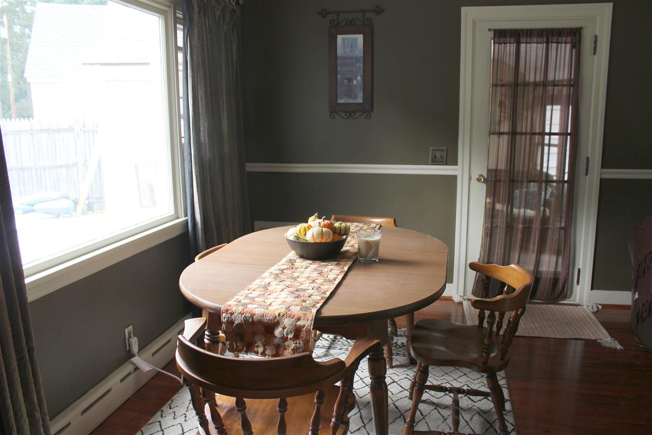 328 Putney Road Brattleboro, VT 05301 - Photo 5 of 34