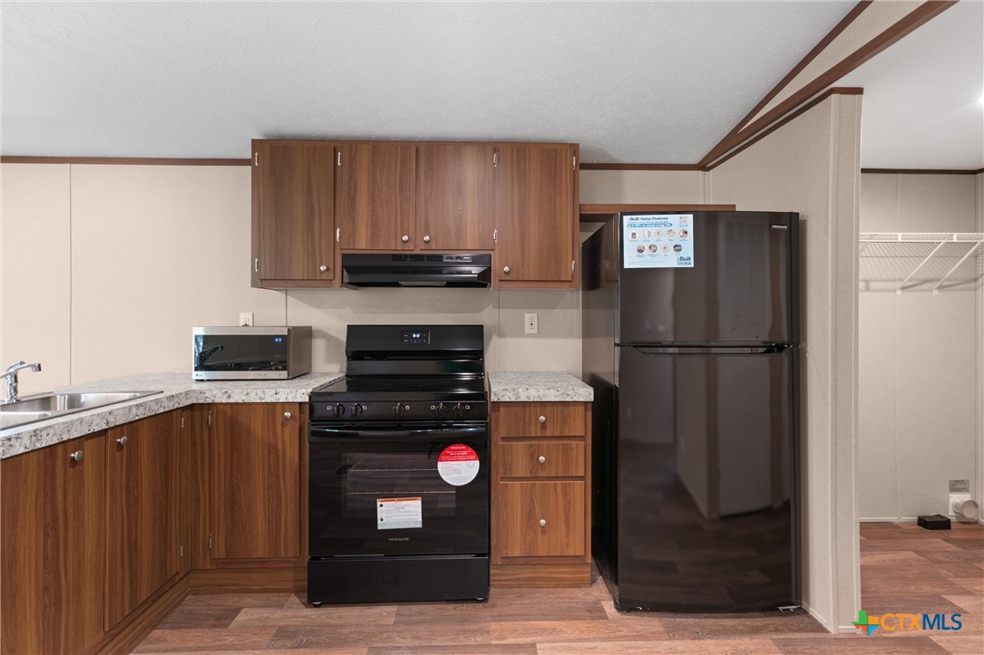 27 Briarwood Road Morgan's Point Resort, TX 76513 - Photo 12 of 37