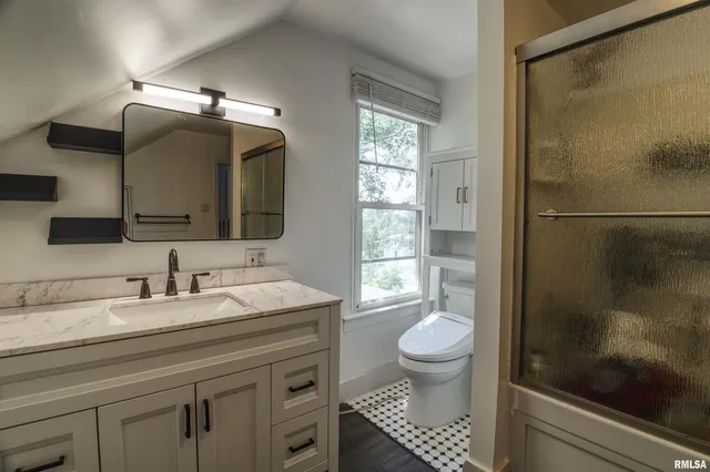 $135,000 | 828 10th Avenue, Fulton, IL 61252