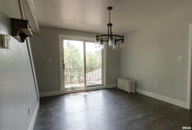 $135,000 | 828 10th Avenue, Fulton, IL 61252