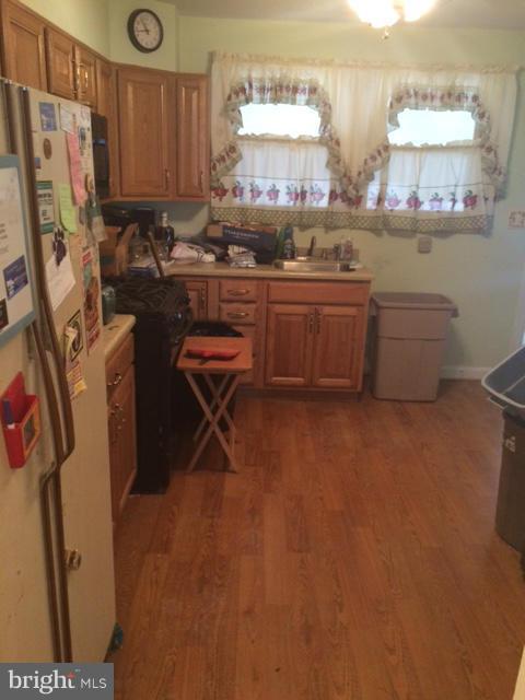3831 Brownhill Road Randallstown, MD 21133 - Photo 5 of 9 Kitchen