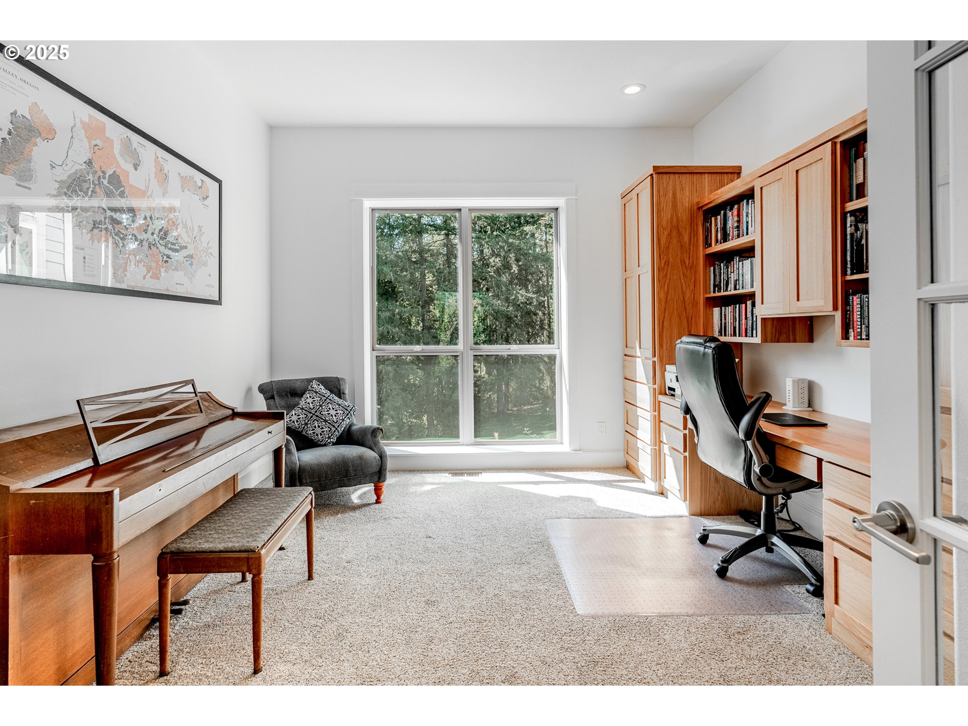 9145 Wallace Road Northwest Salem, OR 97304 - Photo 14 of 47