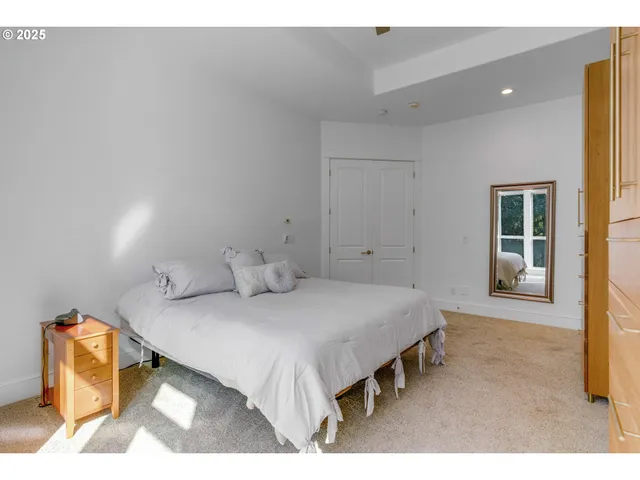 $1,275,000 | 9145 Wallace Road Northwest, Salem, OR 97304